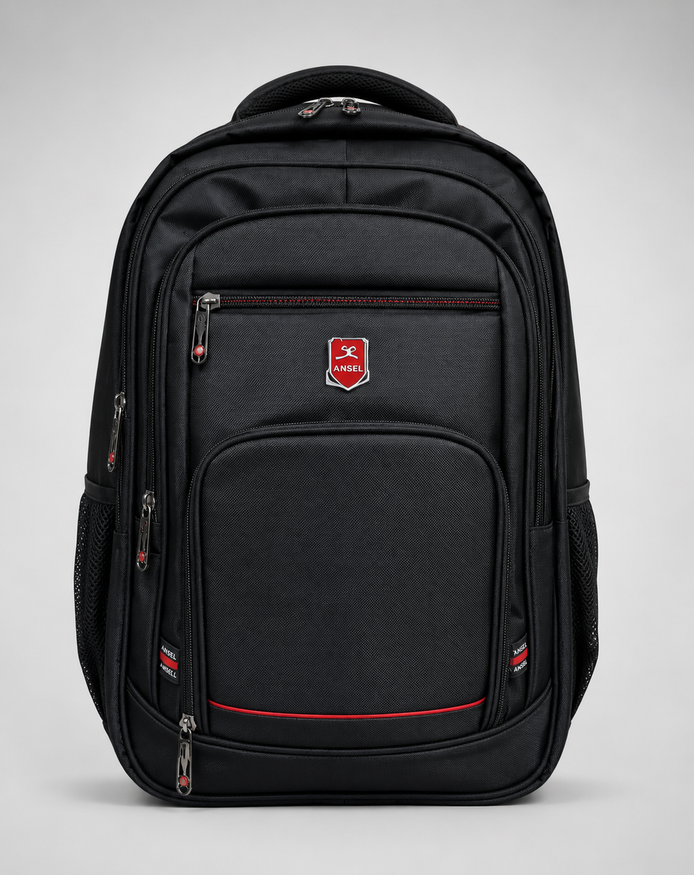 Mochila urbana reforzada negra, vista frontal